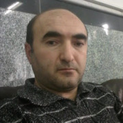 توکل محمودی